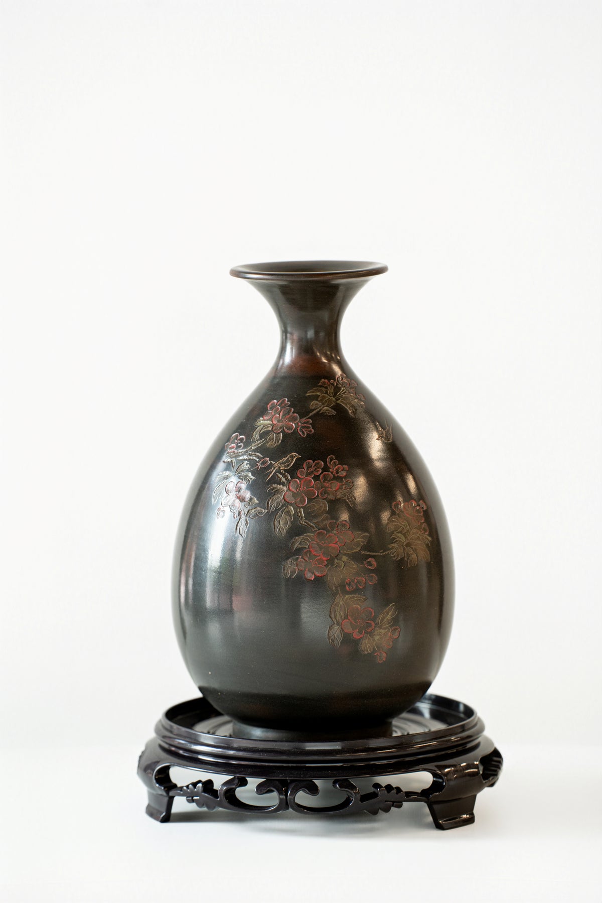 Flower Heritage Ceramic Vase